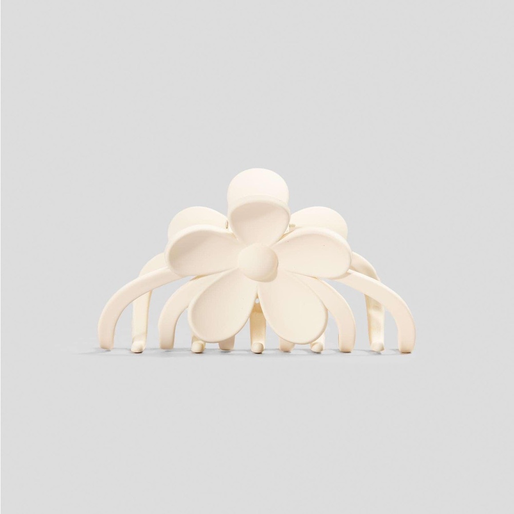 Elegant Cream Hair Claw